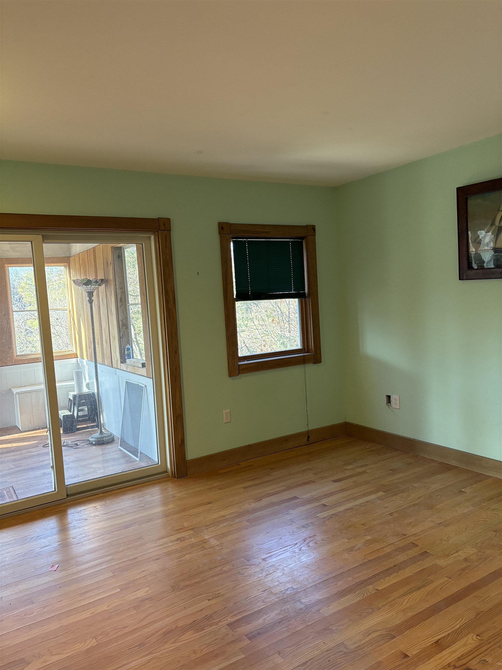 Winchester, New Hampshire, 03470, United States, 3 Bedrooms Bedrooms, ,2 BathroomsBathrooms,Residential,For Sale,2001940