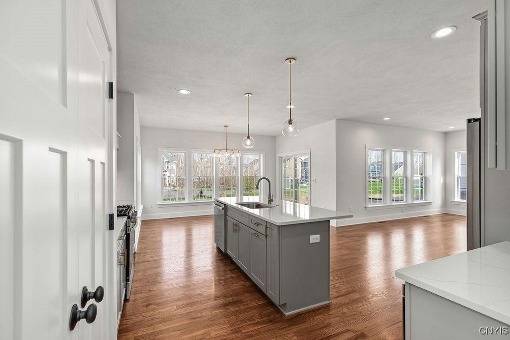 Baldwinsville, New York, 13027, United States, 3 Bedrooms Bedrooms, ,3 BathroomsBathrooms,Residential,For Sale,1796906