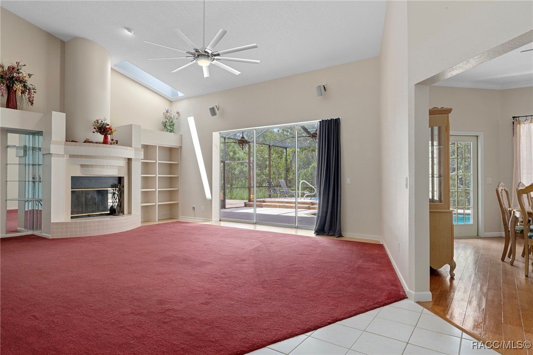 Homosassa, Florida, 34446, United States, 5 Bedrooms Bedrooms, ,4 BathroomsBathrooms,Residential,For Sale,1916240