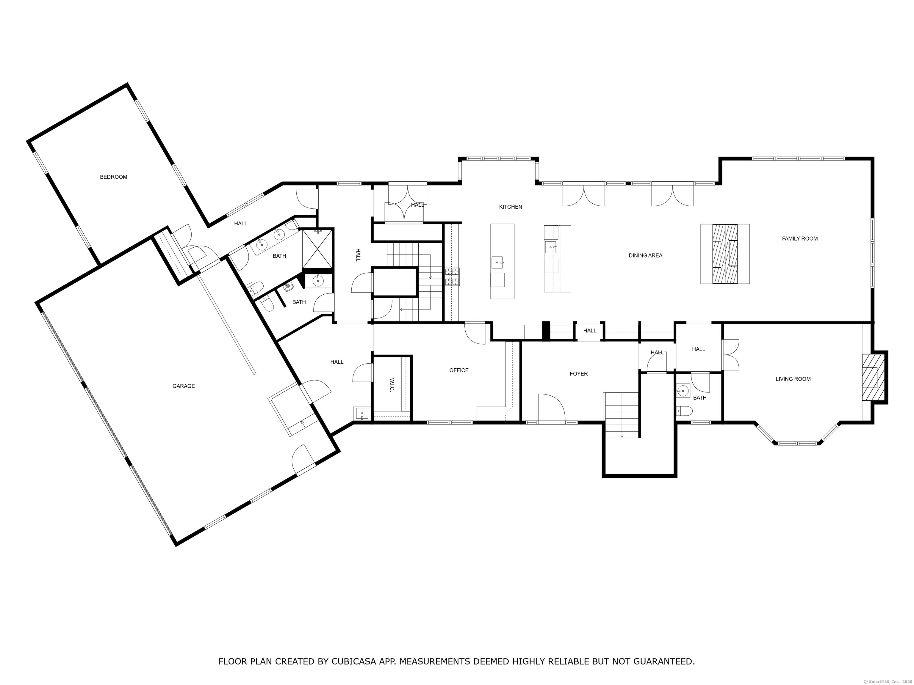 Guilford, Connecticut, 06437, United States, 5 Bedrooms Bedrooms, ,8 BathroomsBathrooms,Residential,For Sale,1903755