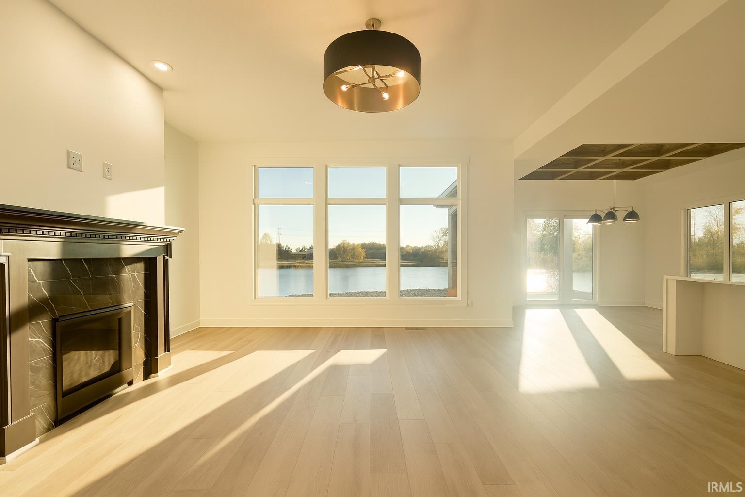 Fort Wayne, Indiana, 46845, United States, 3 Bedrooms Bedrooms, ,3 BathroomsBathrooms,Residential,For Sale,1977942