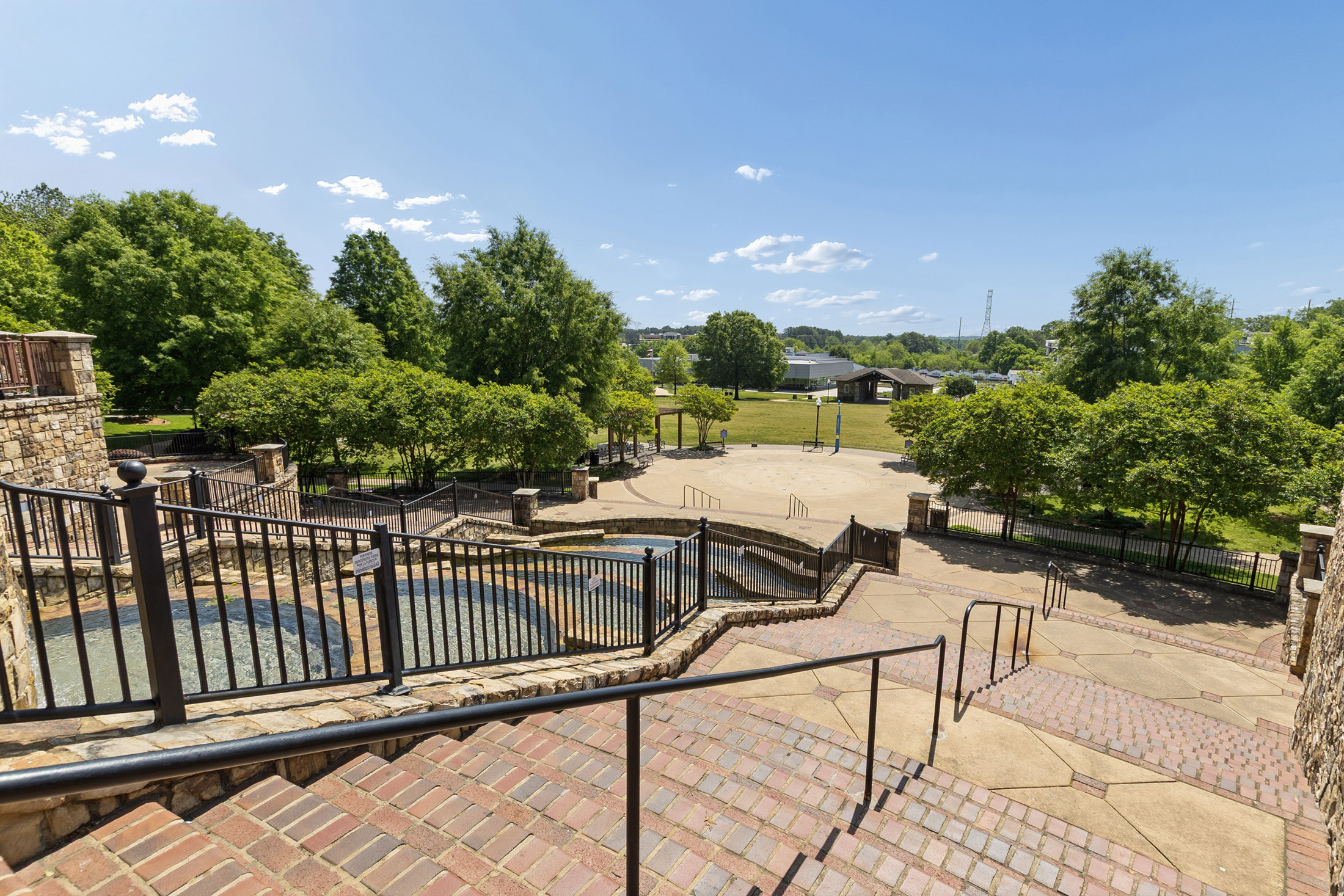  Charming Cape Cod Cottage Style Townhome - 物件實景