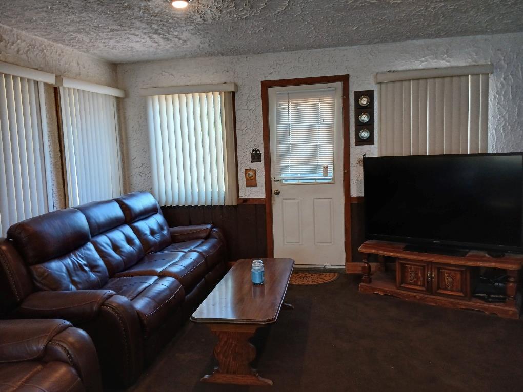 Lake Grove, New York, 11755, United States, 4 Bedrooms Bedrooms, ,4 BathroomsBathrooms,Residential,For Sale,1877046