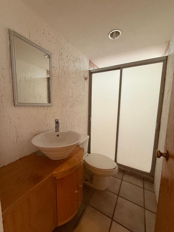 Querétaro, Querétaro, 76100, Mexico, 2 Bedrooms Bedrooms, ,2 BathroomsBathrooms,Residential,For Sale,1926939