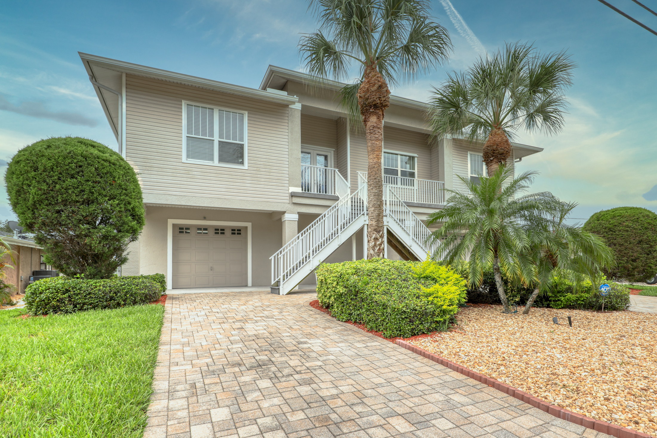 356 WESTWINDS DRIVE, Palm Harbor, Florida, 34683, United States, 3 Bedrooms Bedrooms, ,4 BathroomsBathrooms,Residential,For Sale,356 WESTWINDS DRIVE,1134606