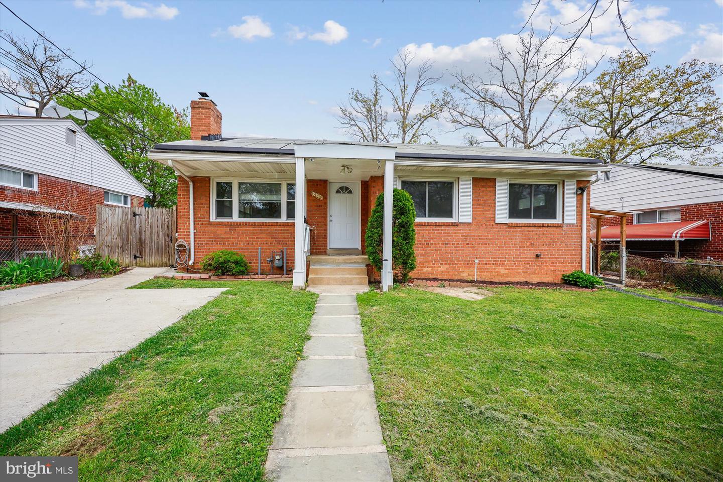 Silver Spring, Maryland, 20903, United States, 4 Bedrooms Bedrooms, ,2 BathroomsBathrooms,Residential,For Sale,1906591