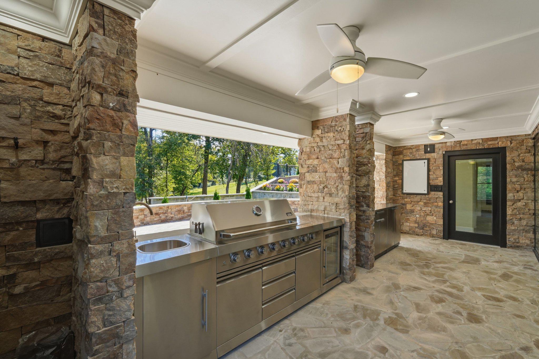  6340 Old Dominion Drive, Mclean, VA, 22101 - 物件實景