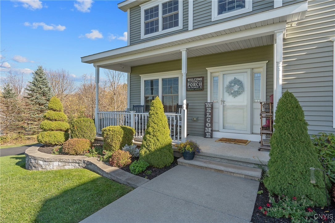 Oswego, New York, 13126, United States, 4 Bedrooms Bedrooms, ,4 BathroomsBathrooms,Residential,For Sale,1987405