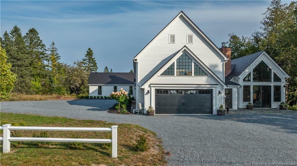 SAINT ANDREWS, New Brunswick, E5B 2L4, CA, 5 Bedrooms Bedrooms, ,4 BathroomsBathrooms,Residential,For Sale,1876607