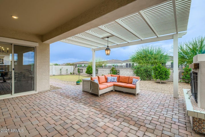 Queen Creek, Arizona, 85142, United States, 4 Bedrooms Bedrooms, ,4 BathroomsBathrooms,Residential,For Sale,1997738