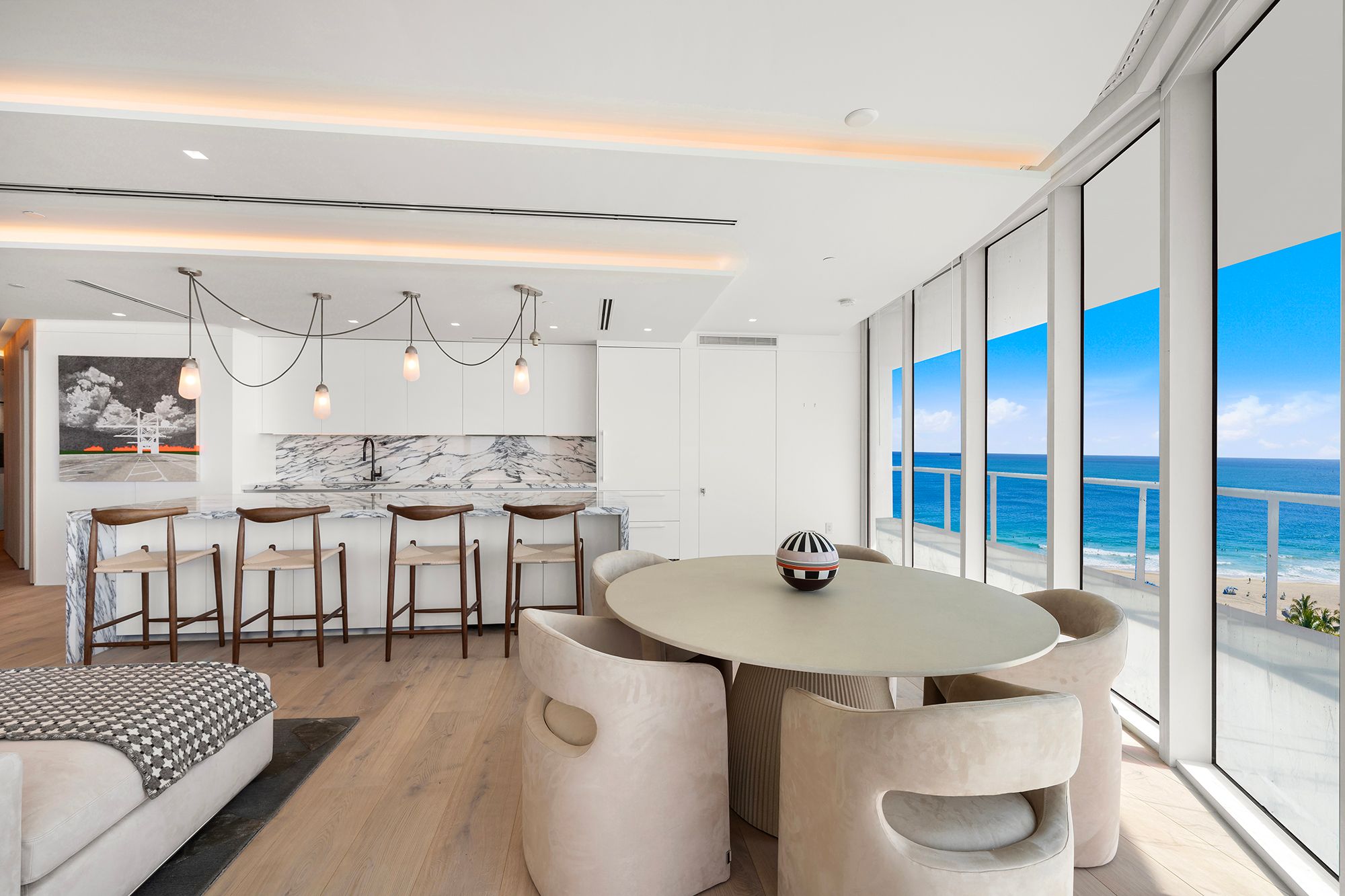  100 S Pointe Dr, Miami Beach, FL, 33139 - 物件實景
