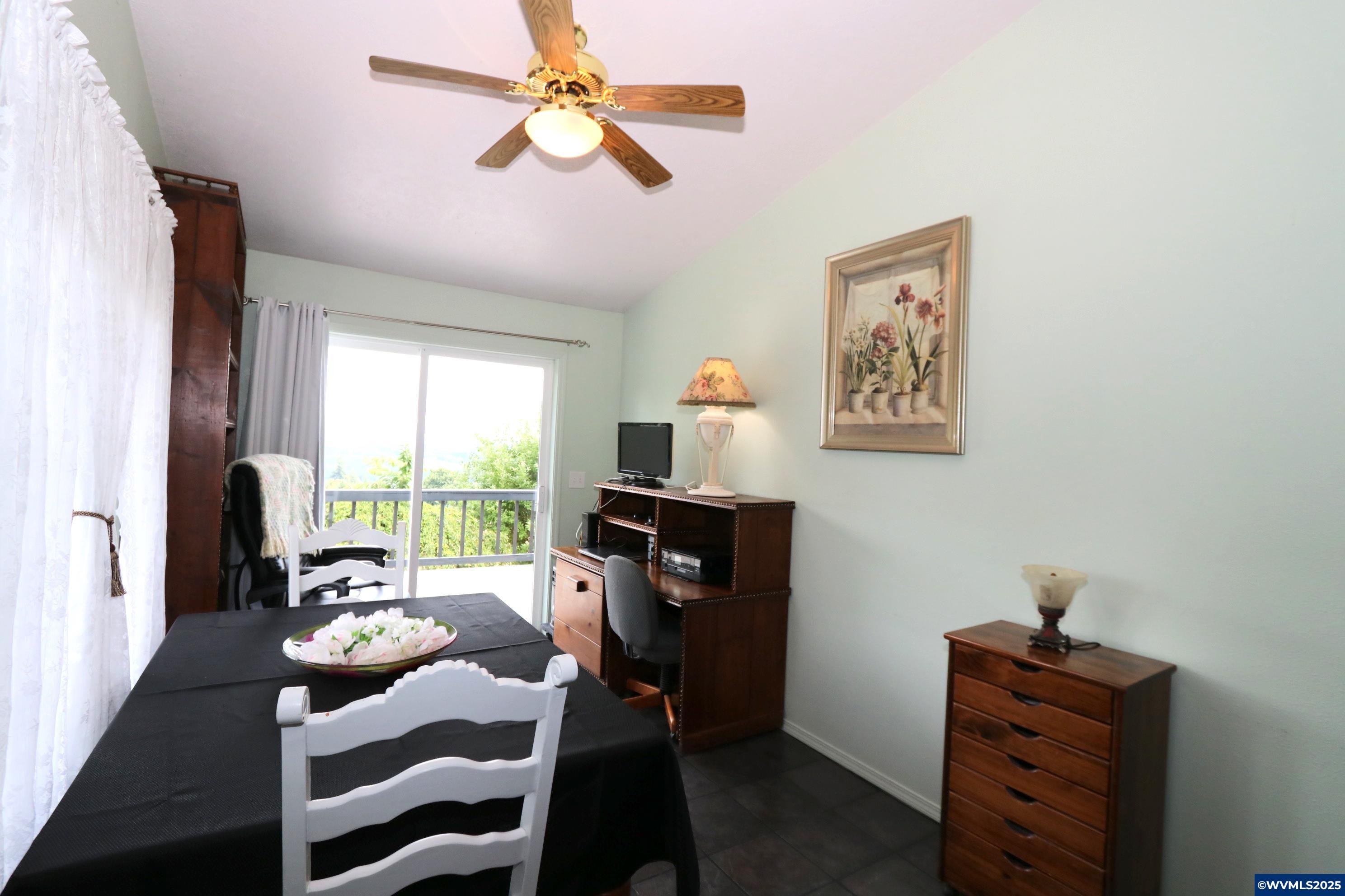Falls City, Oregon, 97344, United States, 3 Bedrooms Bedrooms, ,2 BathroomsBathrooms,Residential,For Sale,1875170