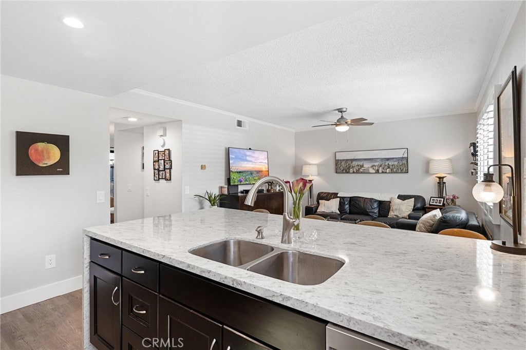 Torrance, California, 90505, United States, 3 Bedrooms Bedrooms, ,3 BathroomsBathrooms,Residential,For Sale,1979757