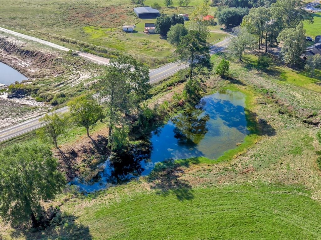 Huntington, Texas, 75949, United States, 4 Bedrooms Bedrooms, ,2 BathroomsBathrooms,Residential,For Sale,1975169