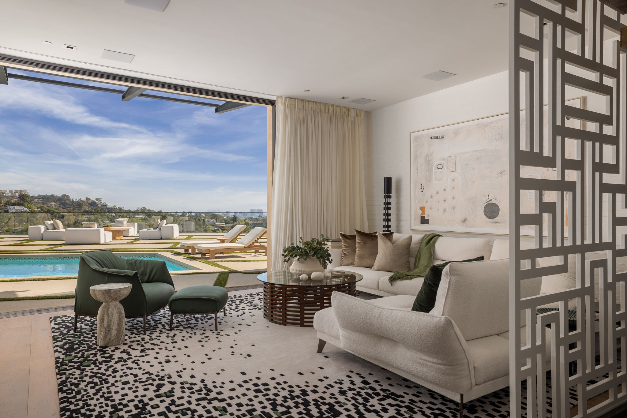  816 Glenmere Way - 物件實景