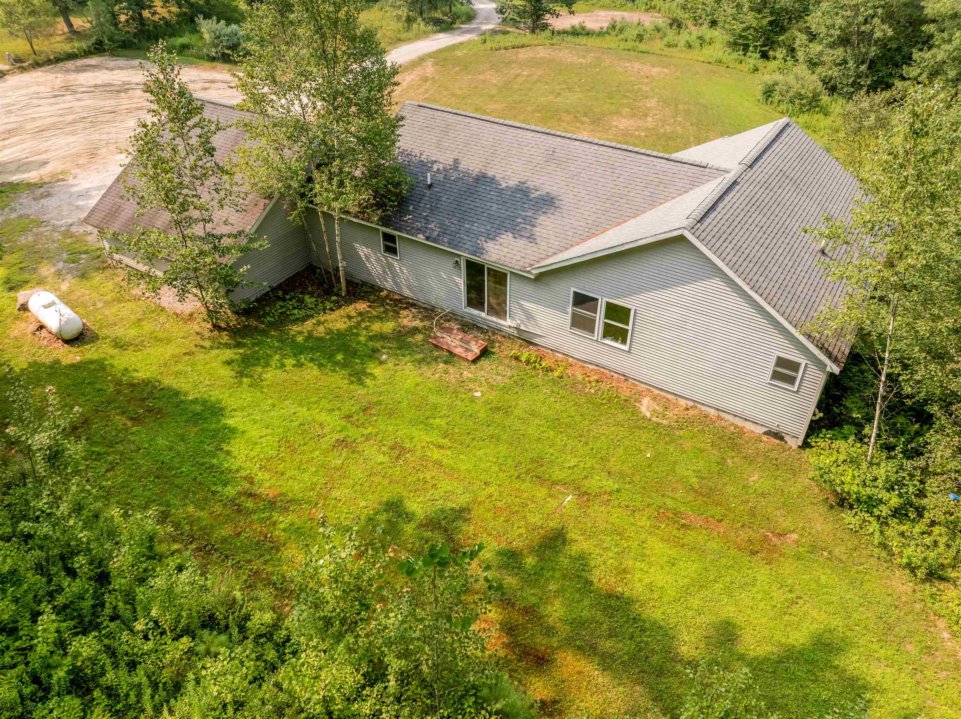 Sunapee, New Hampshire, 03782, United States, 2 Bedrooms Bedrooms, ,3 BathroomsBathrooms,Residential,For Sale,1932785