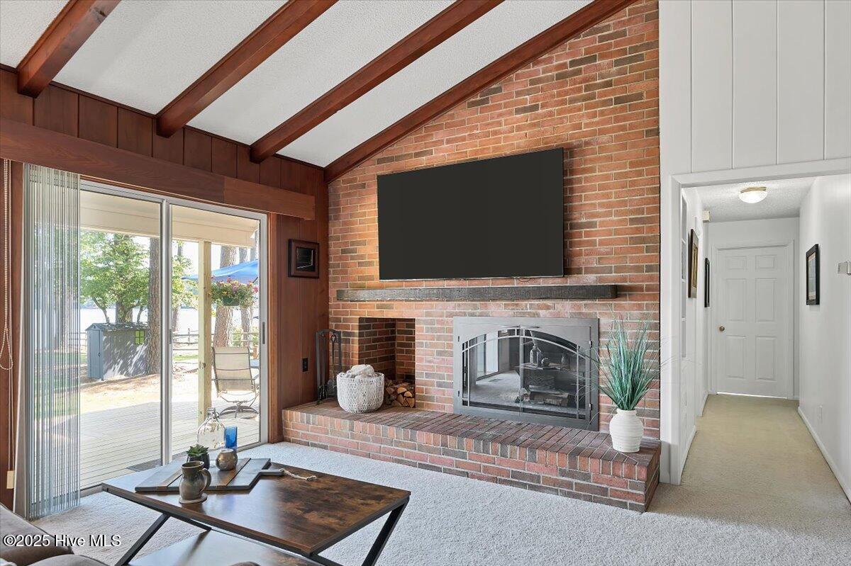 Whispering Pines, North Carolina, 28327, United States, 2 Bedrooms Bedrooms, ,2 BathroomsBathrooms,Residential,For Sale,1997179