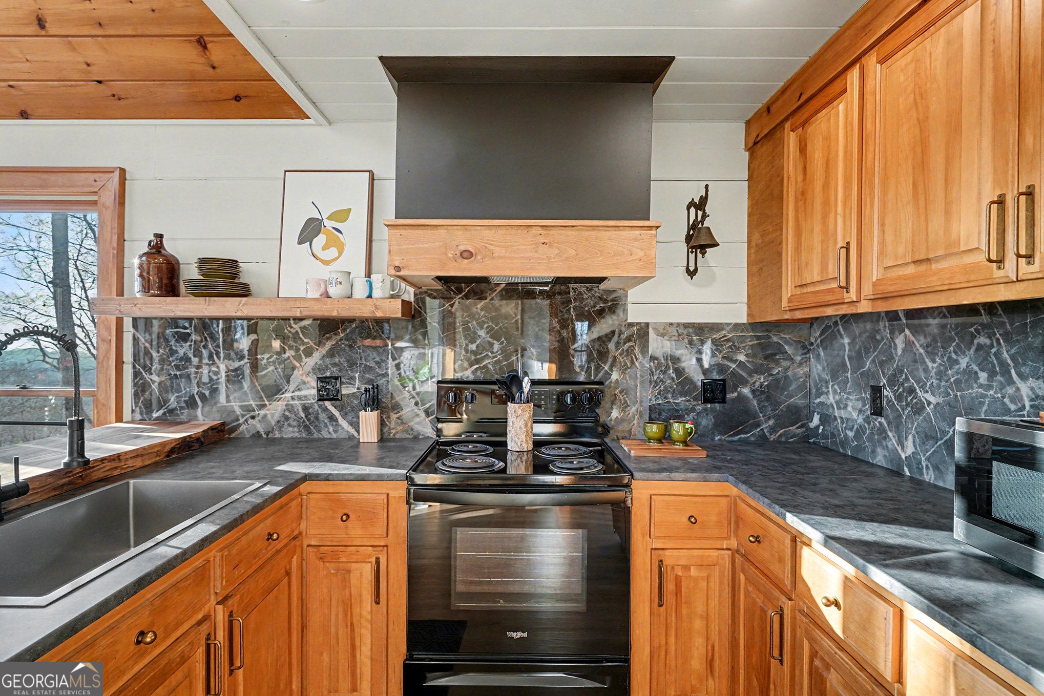 Morganton, Georgia, 30560, United States, 3 Bedrooms Bedrooms, ,3 BathroomsBathrooms,Residential,For Sale,2006569