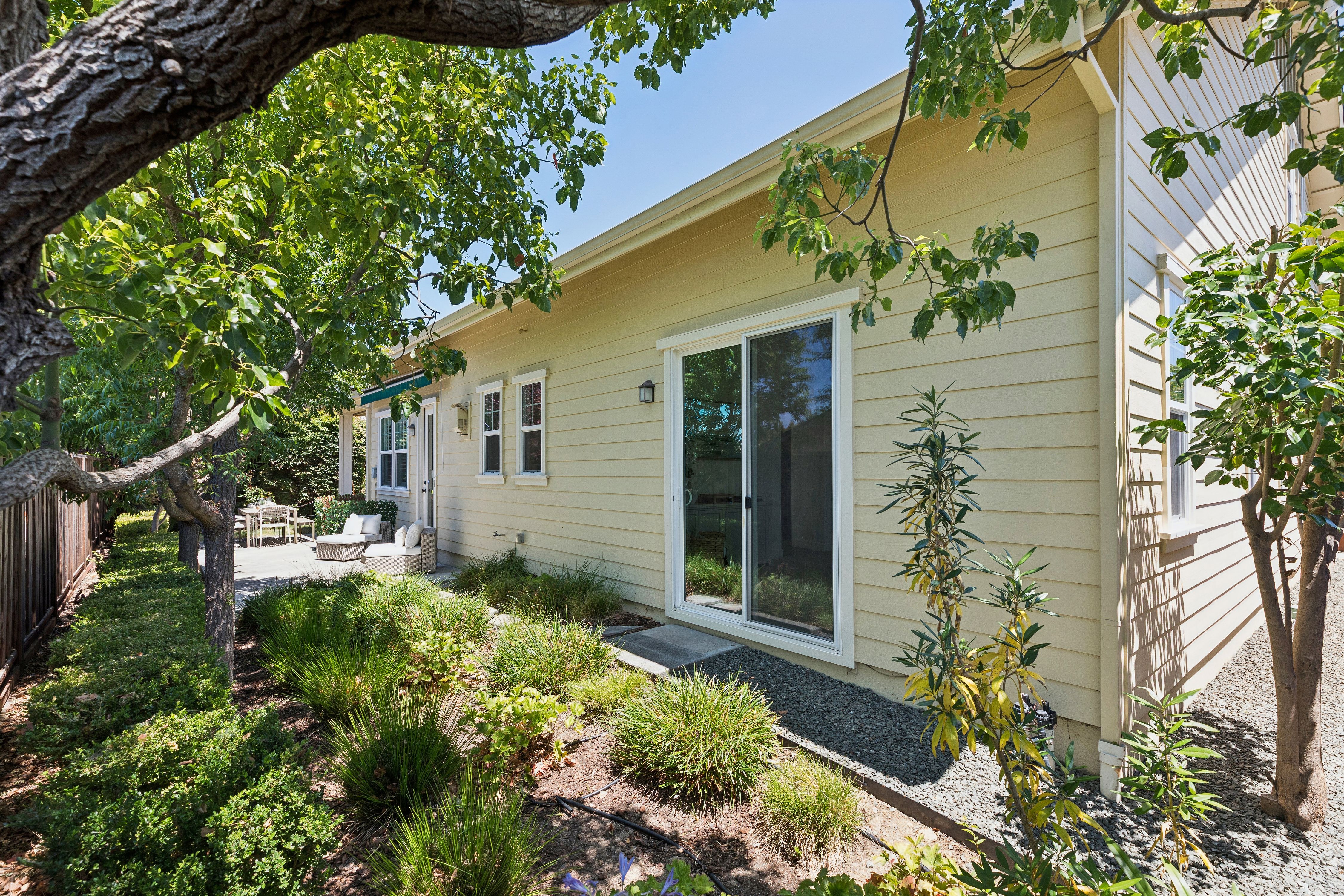  Turnkey Wine Country Home - 物件實景