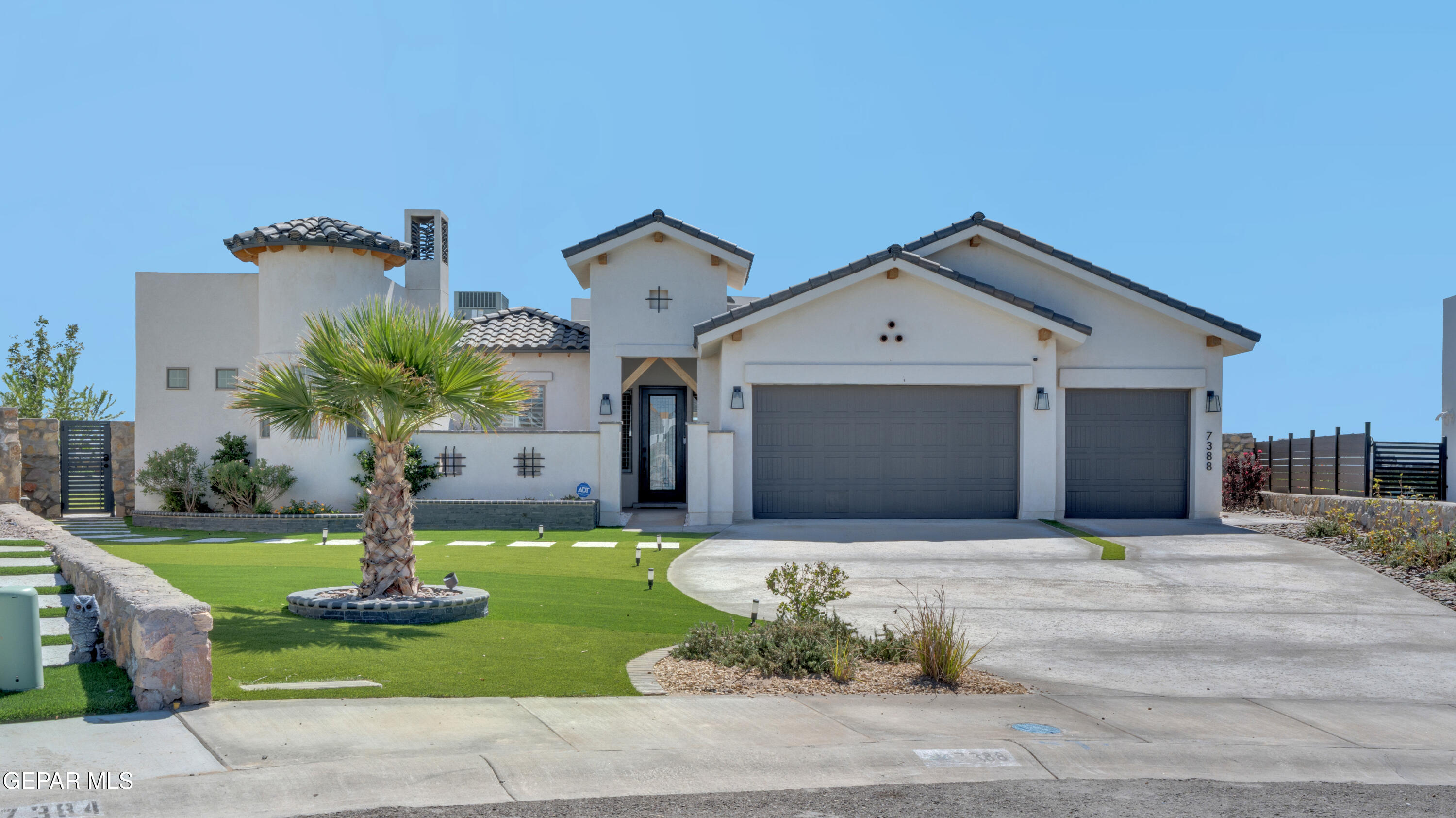 Cimarron Rim Dr, El Paso, TX 79911 #1
