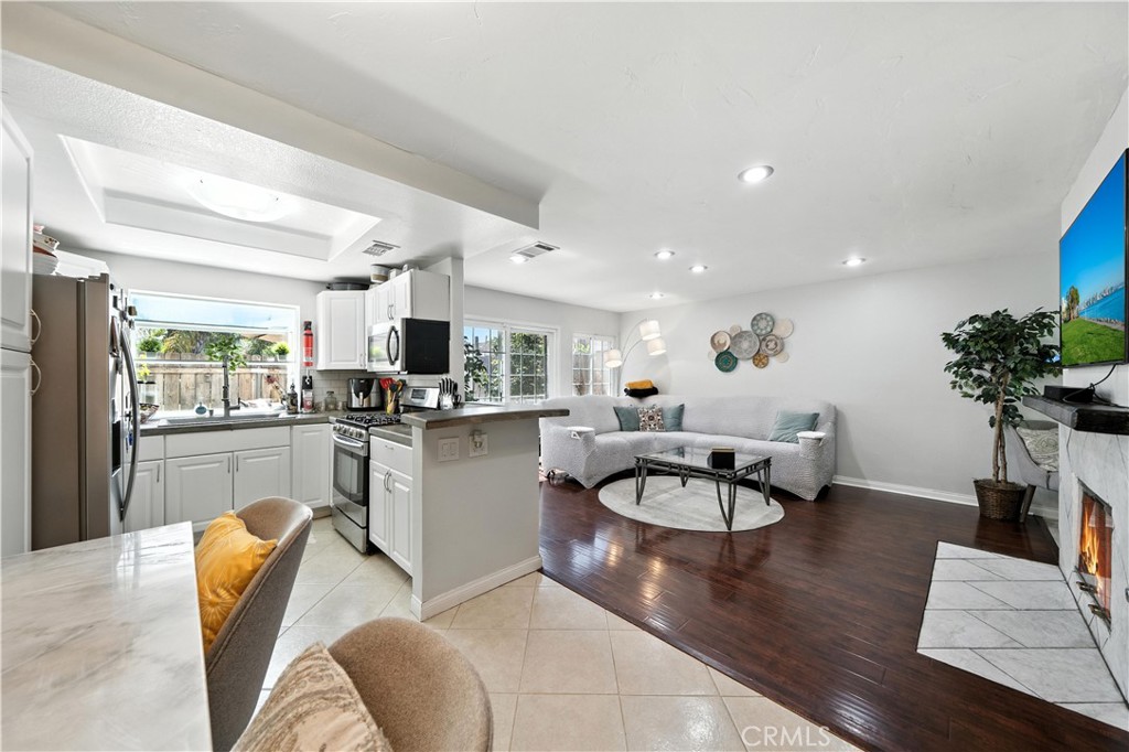 El Cajon, California, 92019, United States, 2 Bedrooms Bedrooms, ,3 BathroomsBathrooms,Residential,For Sale,1921774