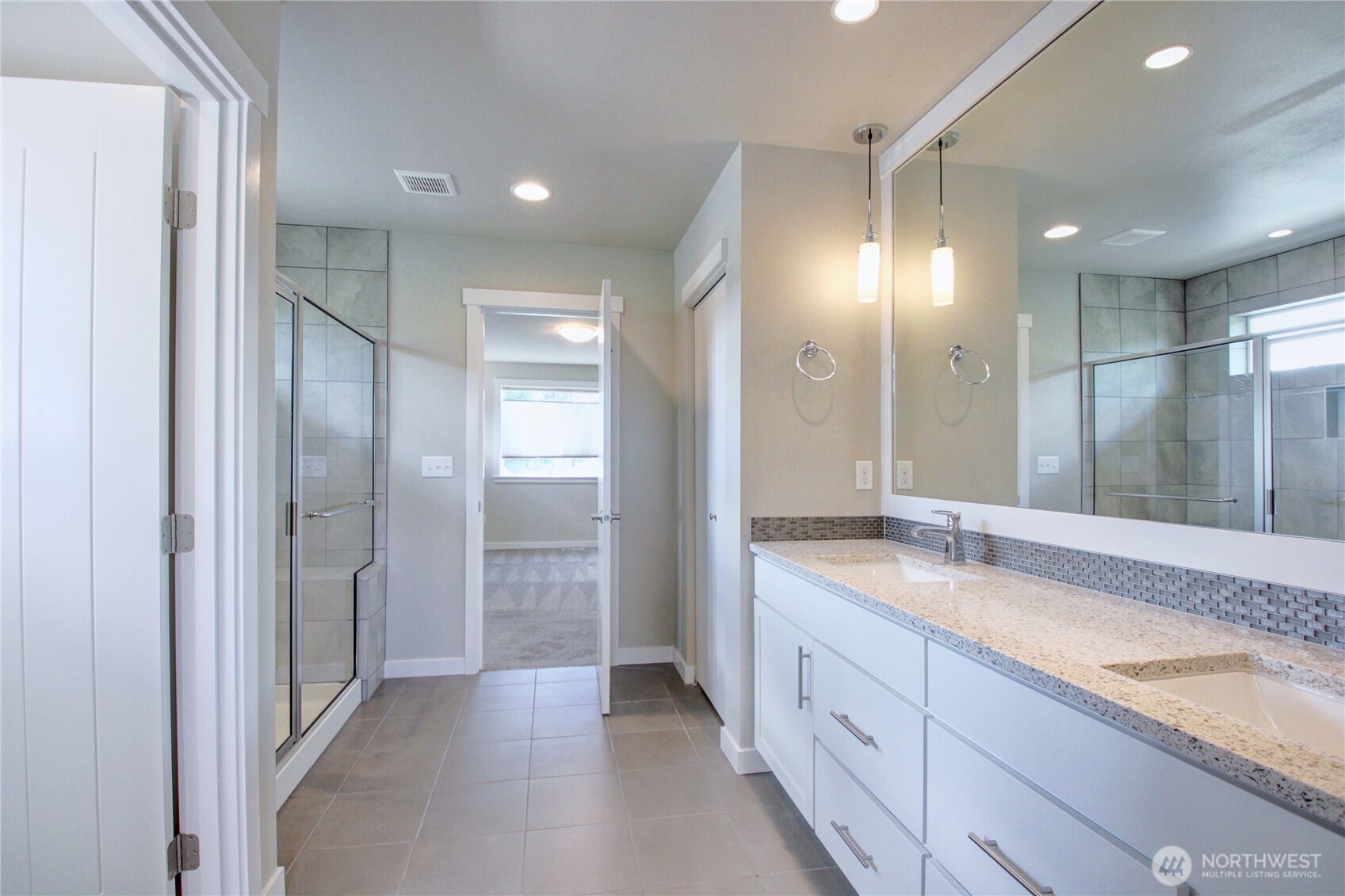 Burlington, Washington, 98233, United States, 3 Bedrooms Bedrooms, ,3 BathroomsBathrooms,Residential,For Sale,1922030