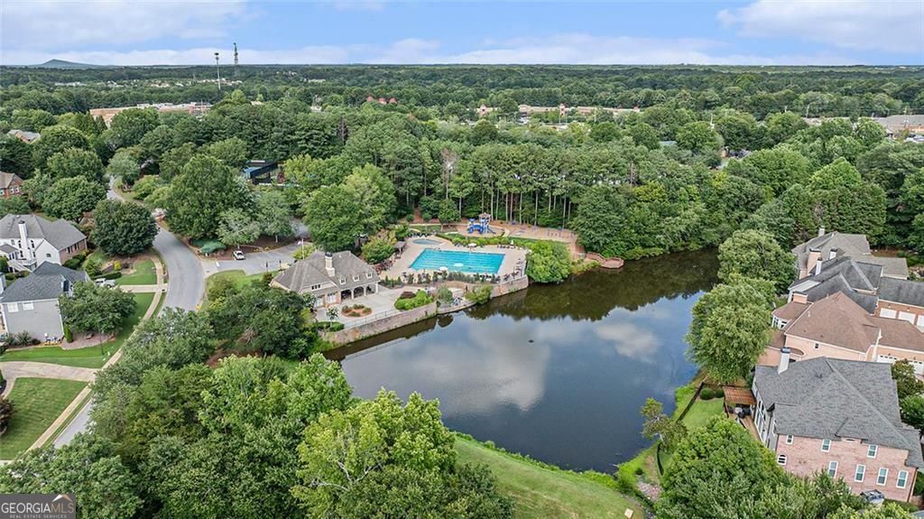 Roswell, Georgia, 30075, United States, 6 Bedrooms Bedrooms, ,5 BathroomsBathrooms,Residential,For Sale,1894243