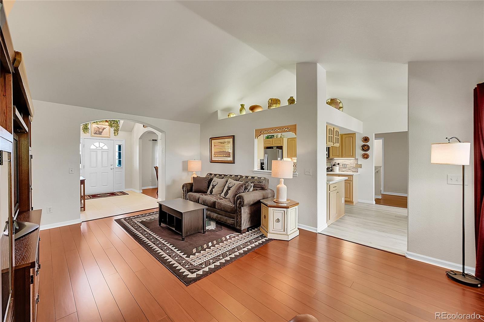 Strasburg, Colorado, 80136, United States, 3 Bedrooms Bedrooms, ,4 BathroomsBathrooms,Residential,For Sale,1847034