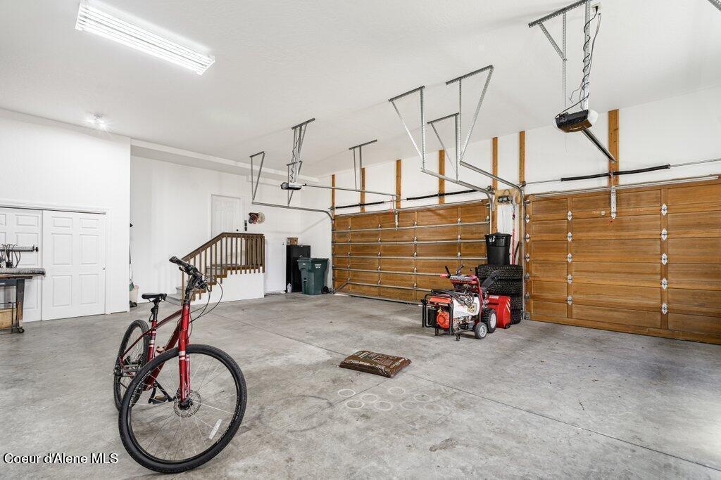 Hayden, Idaho, 83835, United States, 4 Bedrooms Bedrooms, ,3 BathroomsBathrooms,Residential,For Sale,2008091