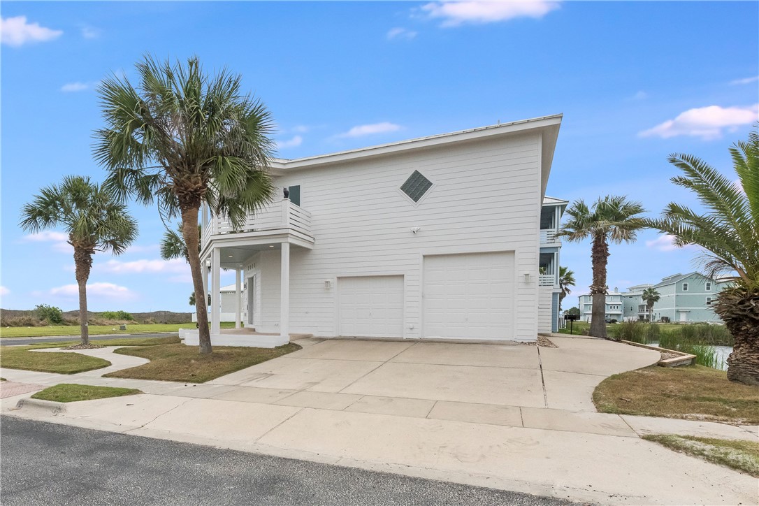 Corpus Christi, Texas, 78418, United States, 3 Bedrooms Bedrooms, ,4 BathroomsBathrooms,Residential,For Sale,1758670