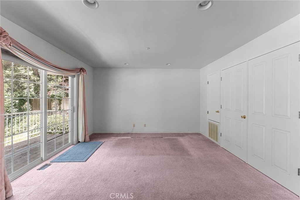 Forest Falls, California, 92339, United States, 2 Bedrooms Bedrooms, ,3 BathroomsBathrooms,Residential,For Sale,1928200