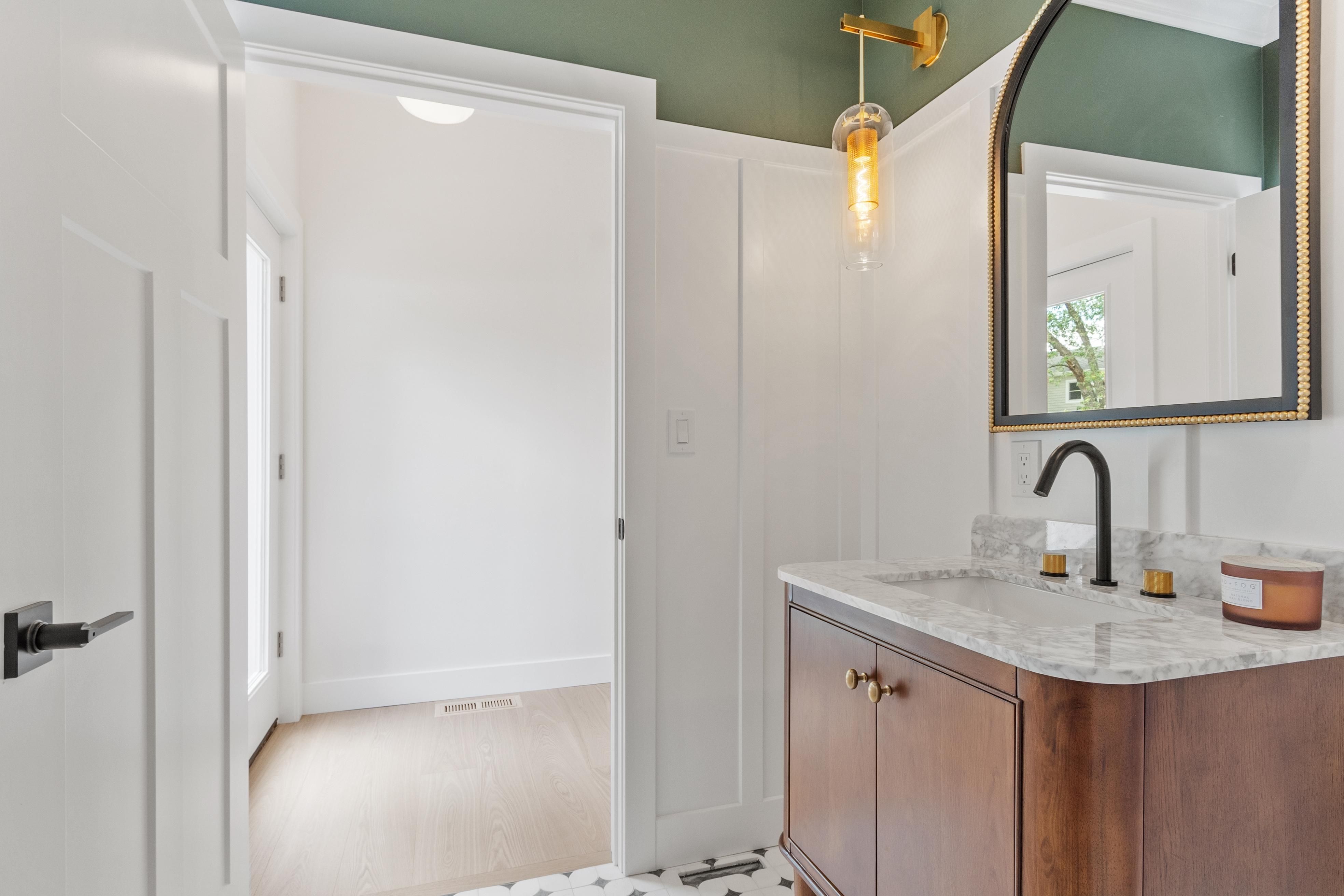  60 Neillian Street, Bedford, MA 01730 - 物件實景