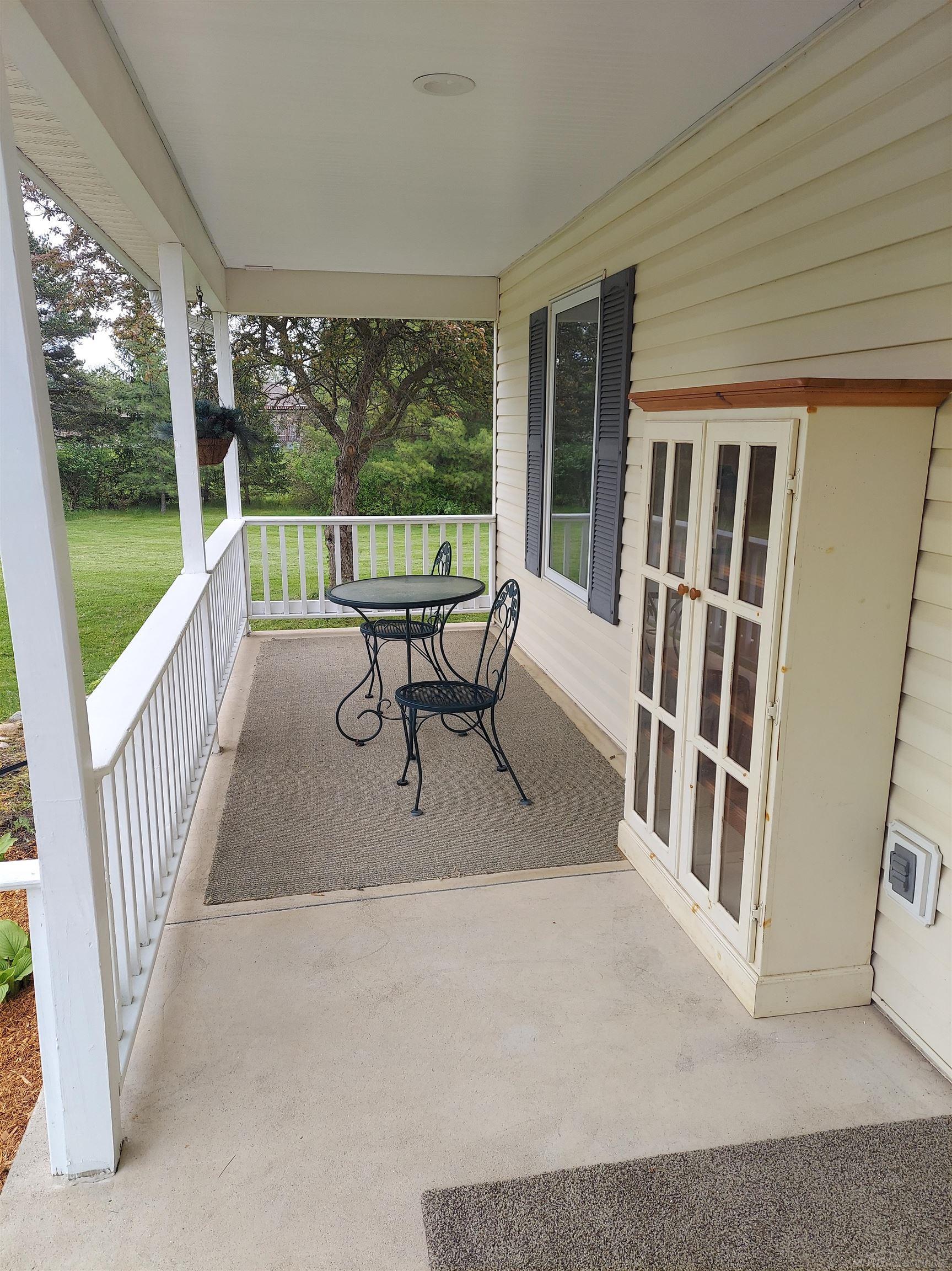 Armada, Michigan, 48005, United States, 4 Bedrooms Bedrooms, ,3 BathroomsBathrooms,Residential,For Sale,1994252