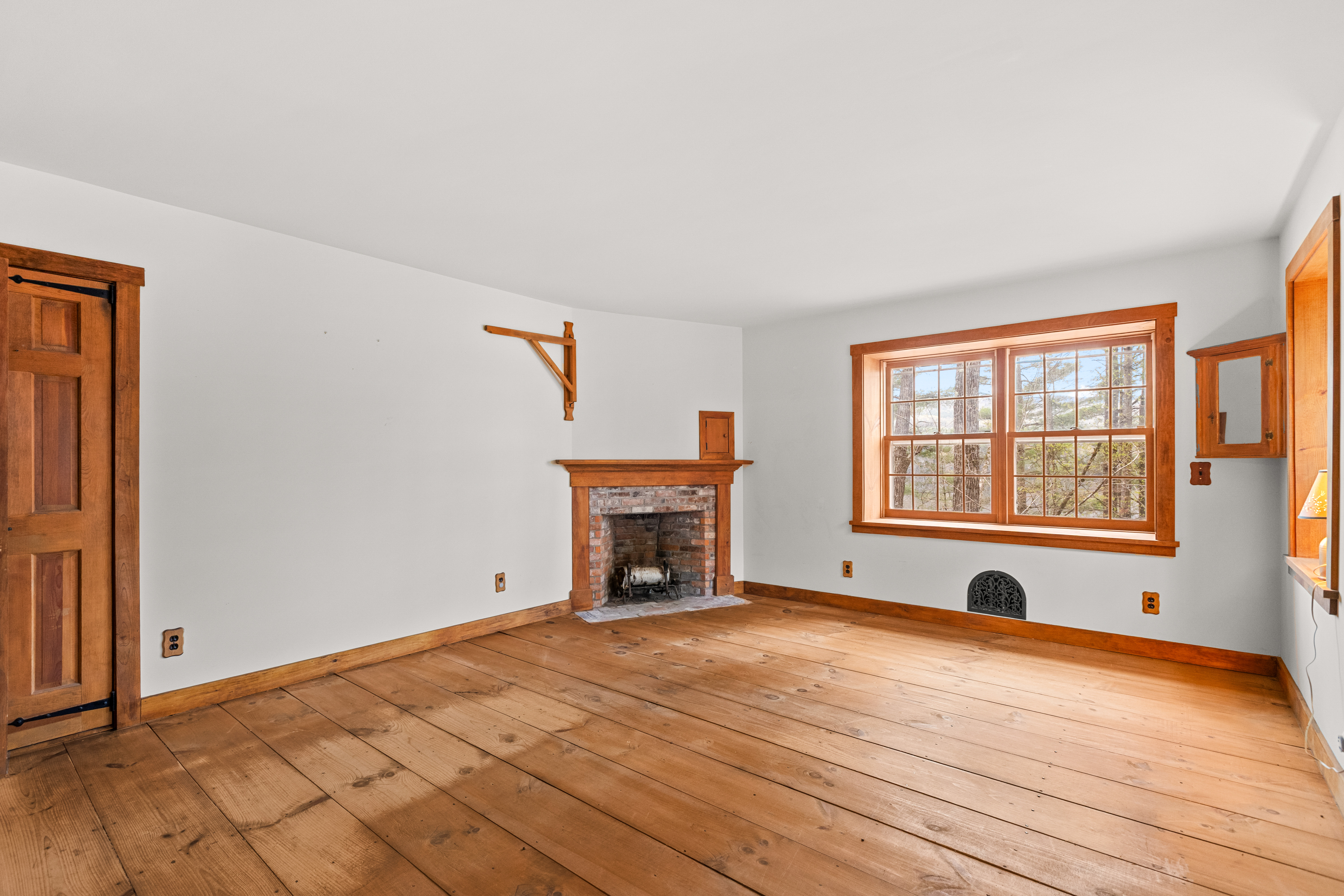  4499 Lower Waterford Road - 物件實景