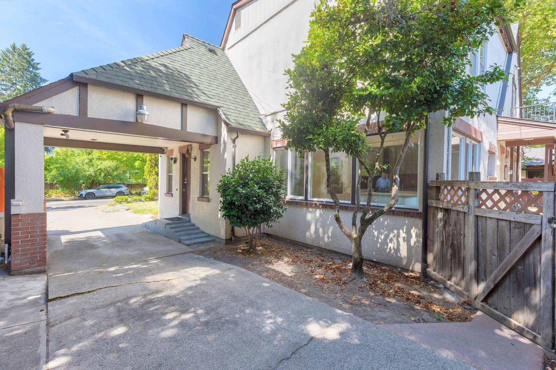  220 NW A Street Grants Pass, OR 97526 - 物件實景