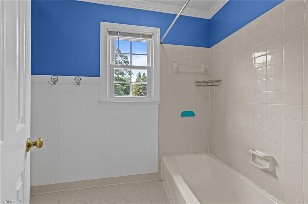 Greensboro, North Carolina, 27410, United States, 4 Bedrooms Bedrooms, ,3 BathroomsBathrooms,Residential,For Sale,1865438