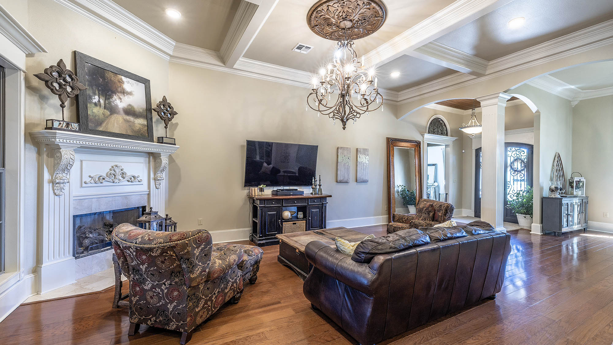 Houma, Louisiana, 70360, United States, 4 Bedrooms Bedrooms, ,5 BathroomsBathrooms,Residential,For Sale,1992086