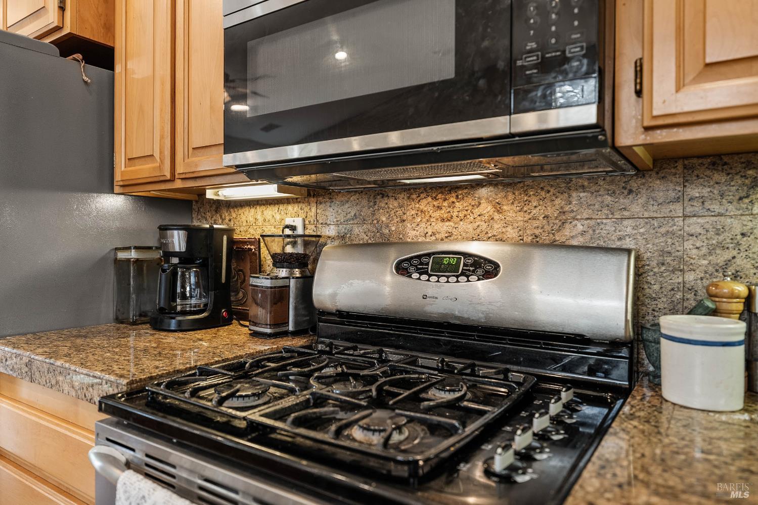 Santa Rosa, California, 95404, United States, 3 Bedrooms Bedrooms, ,2 BathroomsBathrooms,Residential,For Sale,1982129