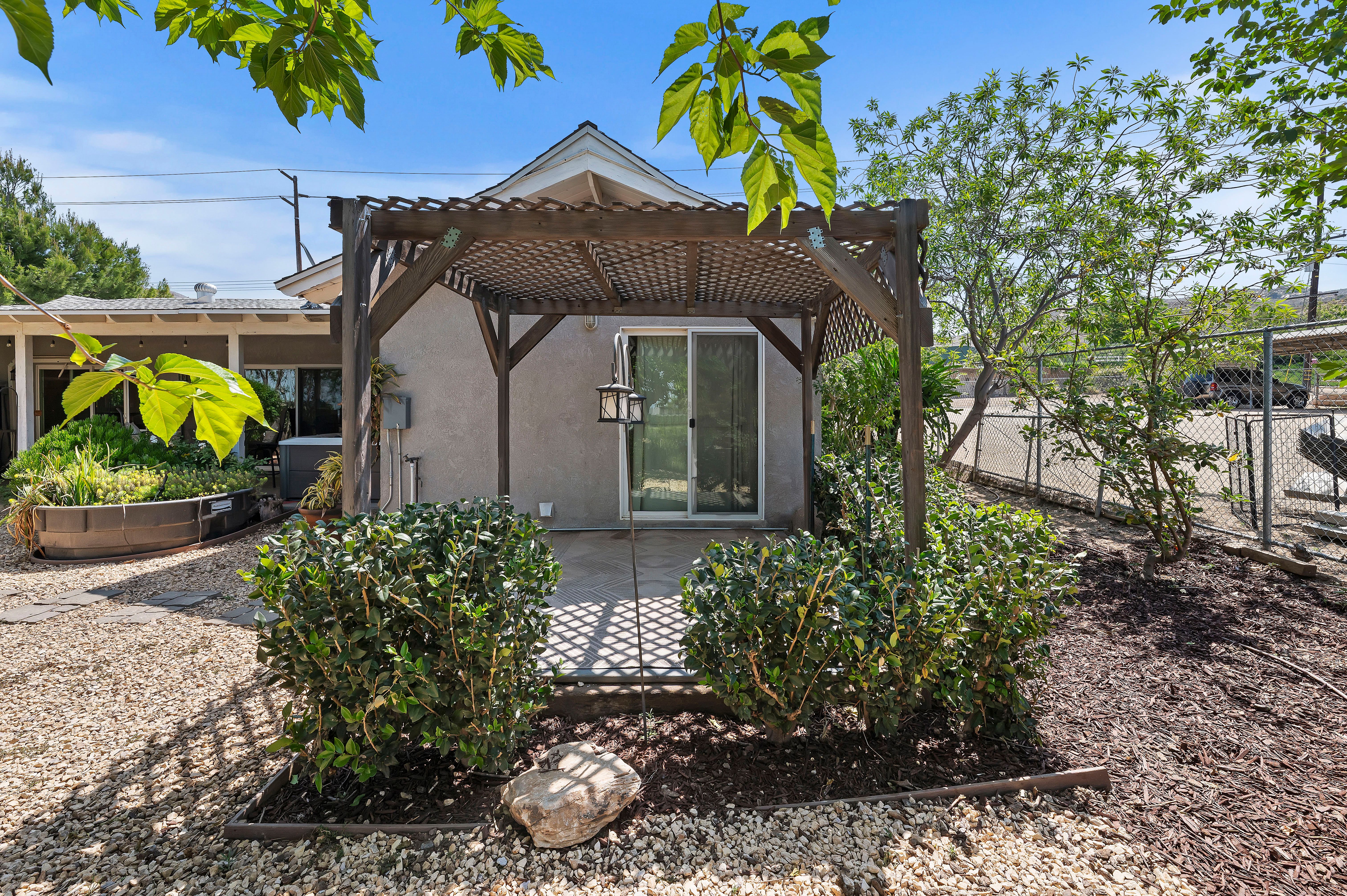  115 East Street, Norco, CA 92860 - 物件實景