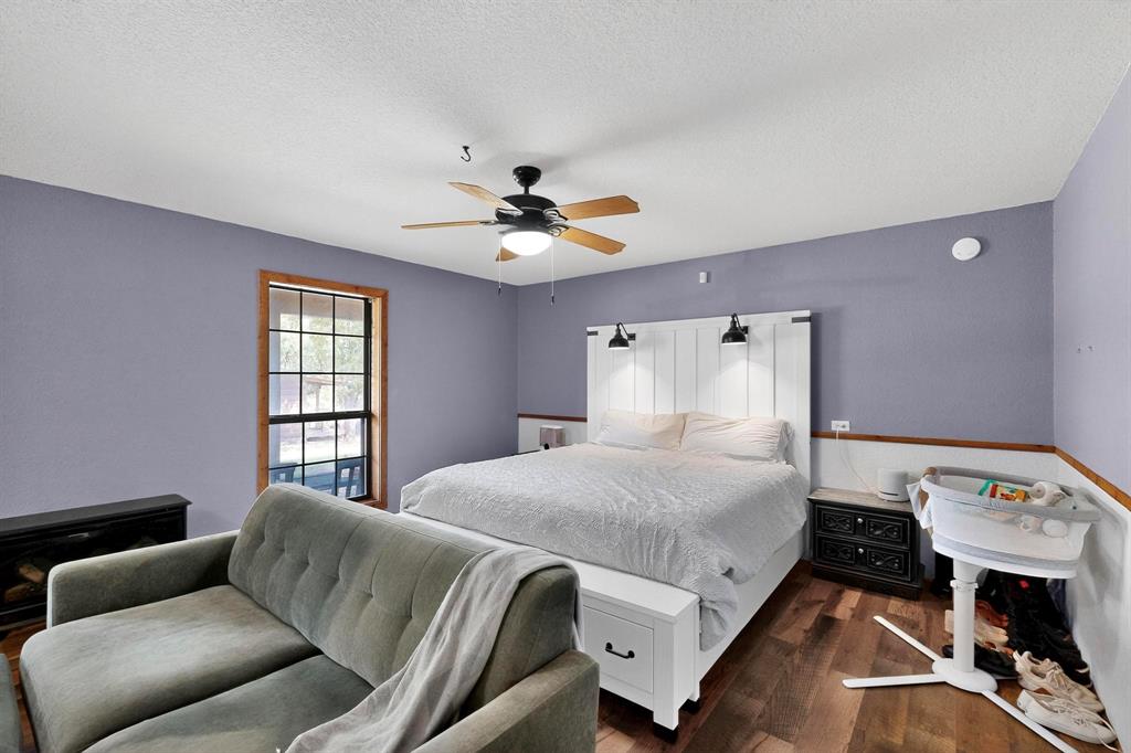 Sunset, Texas, 76270, United States, 4 Bedrooms Bedrooms, ,4 BathroomsBathrooms,Residential,For Sale,1974104