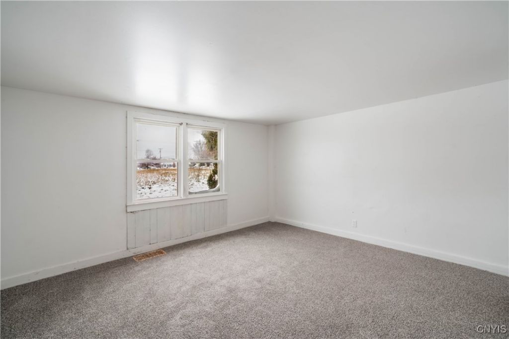 Pompey, New York, 13084, United States, 5 Bedrooms Bedrooms, ,2 BathroomsBathrooms,Residential,For Sale,1993406