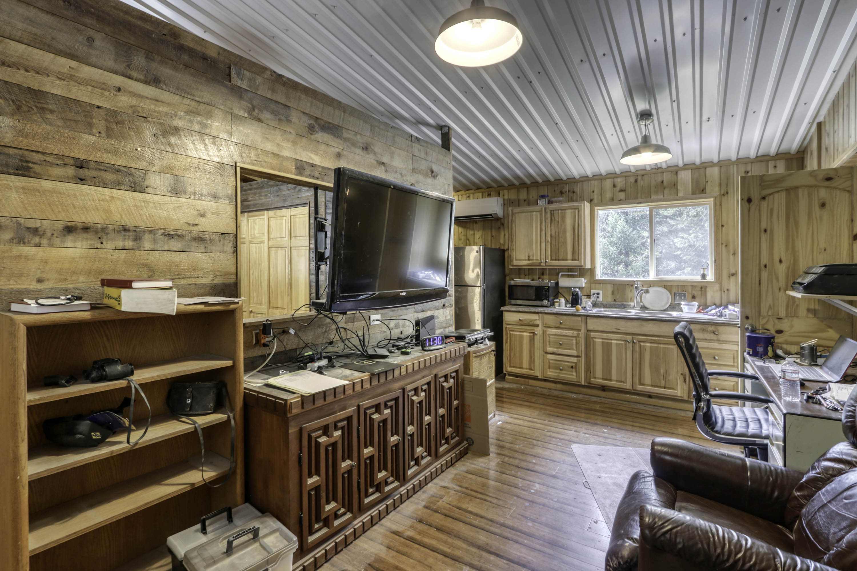 Priest River, Idaho, 83856, United States, 1 Bedroom Bedrooms, ,2 BathroomsBathrooms,Residential,For Sale,1905806