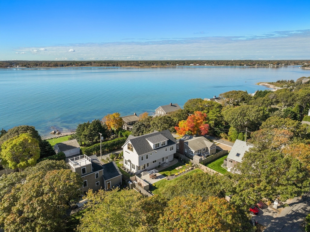 Marion, Massachusetts, 02738, United States, 3 Bedrooms Bedrooms, ,5 BathroomsBathrooms,Residential,For Sale,1987501