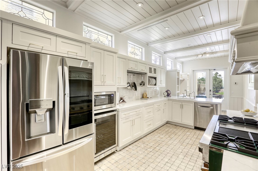 Las Vegas, Nevada, 89117, United States, 3 Bedrooms Bedrooms, ,3 BathroomsBathrooms,Residential,For Sale,1966718