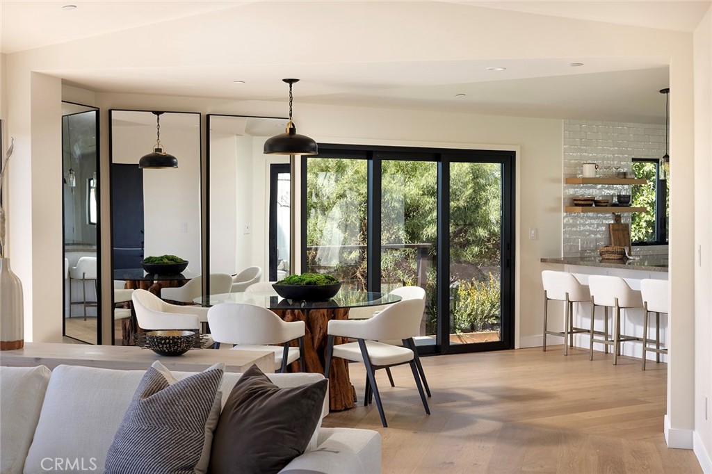 San Clemente, California, 92672, United States, 4 Bedrooms Bedrooms, ,4 BathroomsBathrooms,Residential,For Sale,1992907