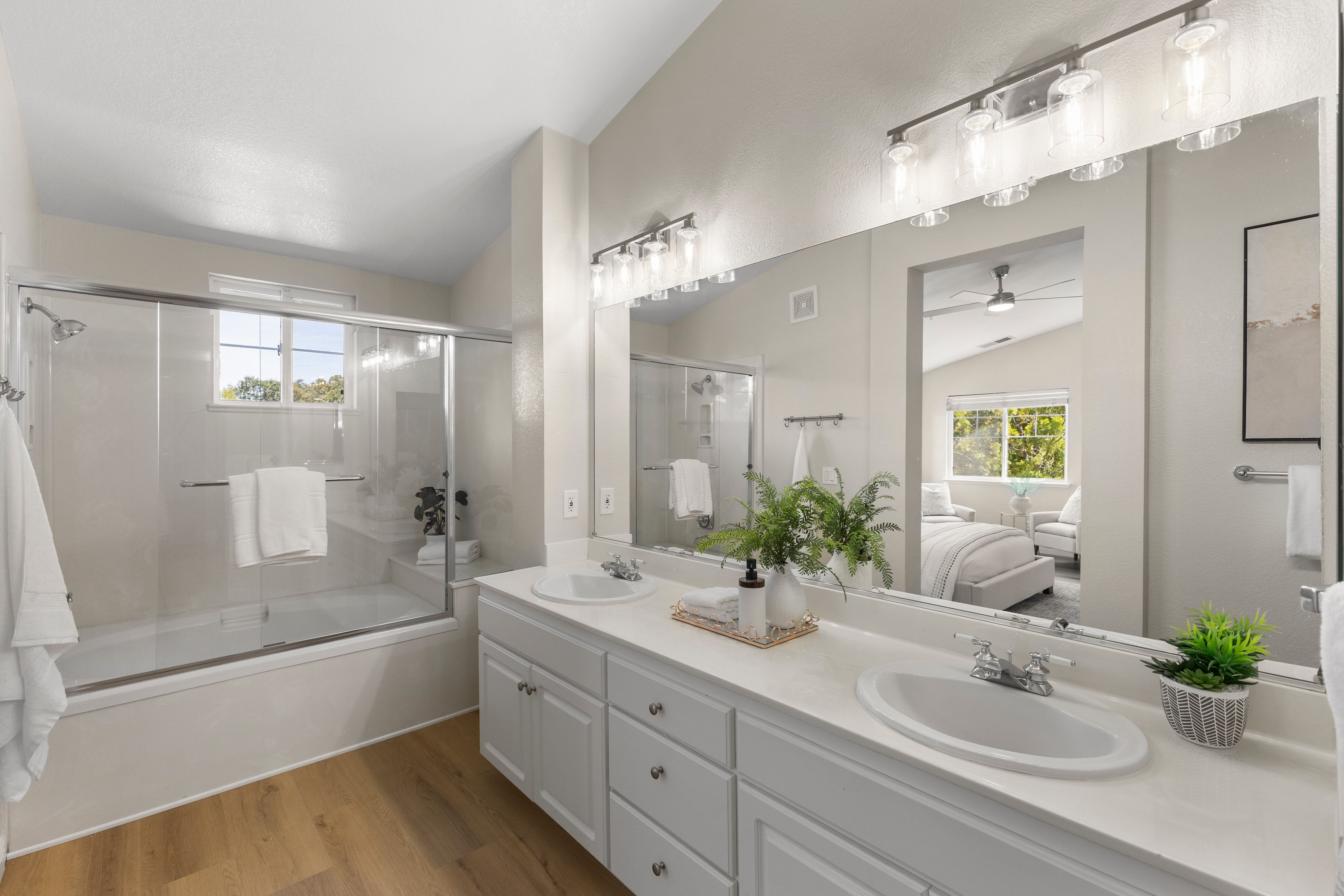  Move-In Ready San Ramon Townhome with Modern Updates - 物件實景