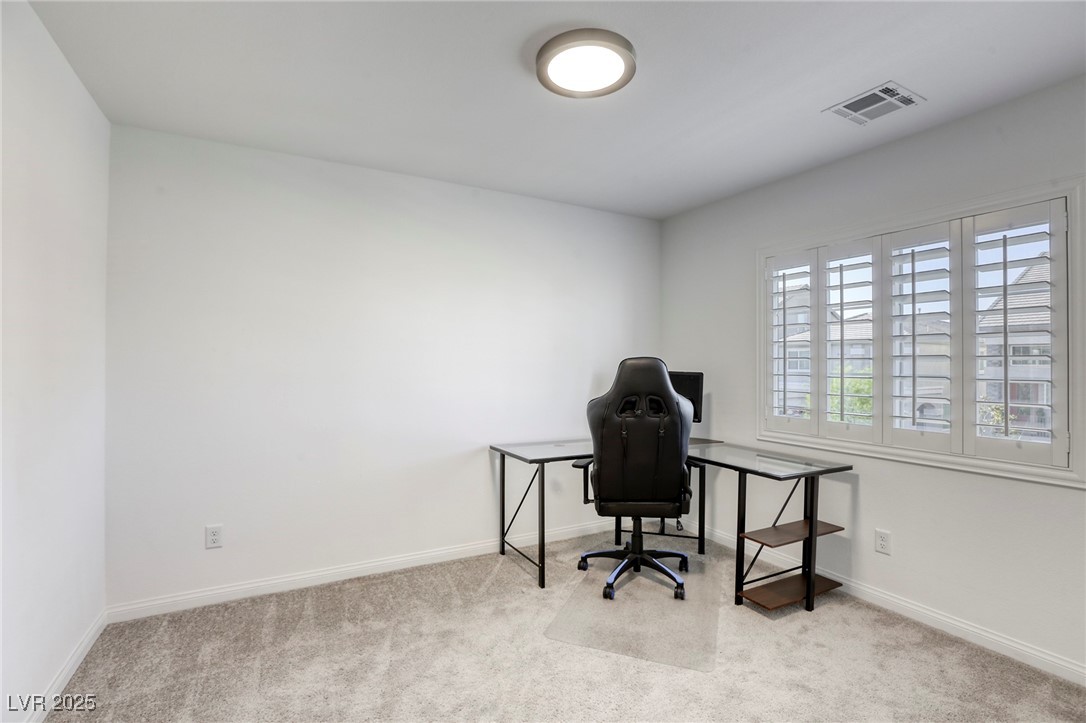 Las Vegas, Nevada, 89139, United States, 4 Bedrooms Bedrooms, ,3 BathroomsBathrooms,Residential,For Sale,1908480