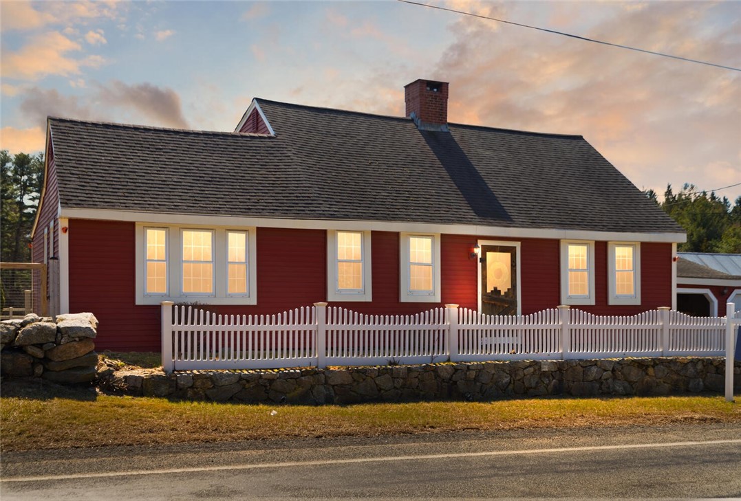 Scituate, Rhode Island, 02857, United States, 3 Bedrooms Bedrooms, ,2 BathroomsBathrooms,Residential,For Sale,1920020