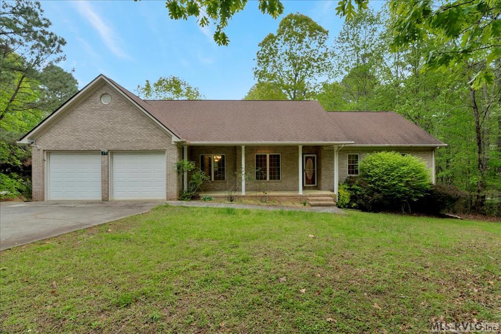 20 Breezewood Rd, Boydton, Virginia, 23917, United States, 3 Bedrooms Bedrooms, ,3 BathroomsBathrooms,Residential,For Sale,20 Breezewood Rd,1668454