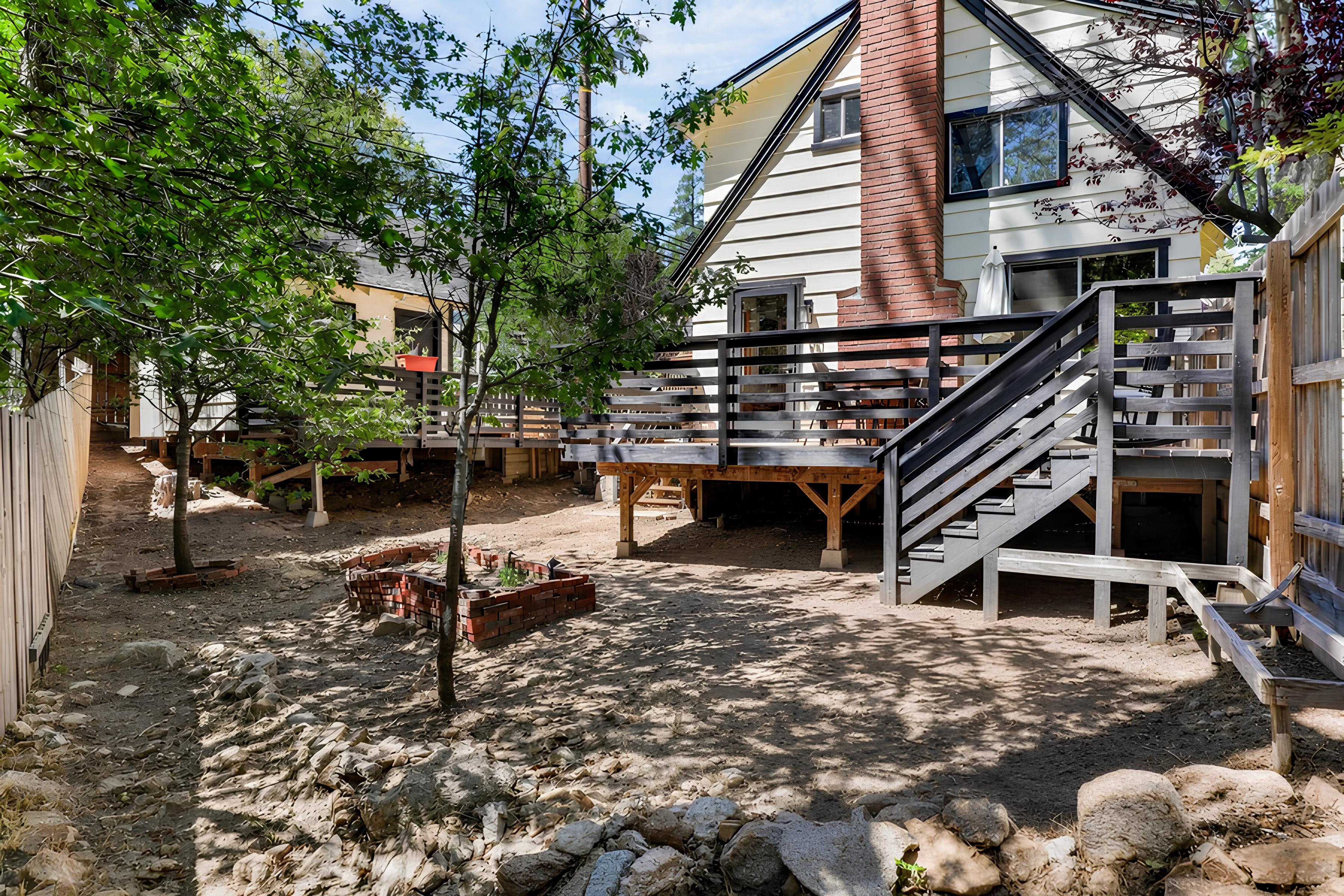  335 Oak Drive, Lake Arrowhead, CA 92352 - 物件實景